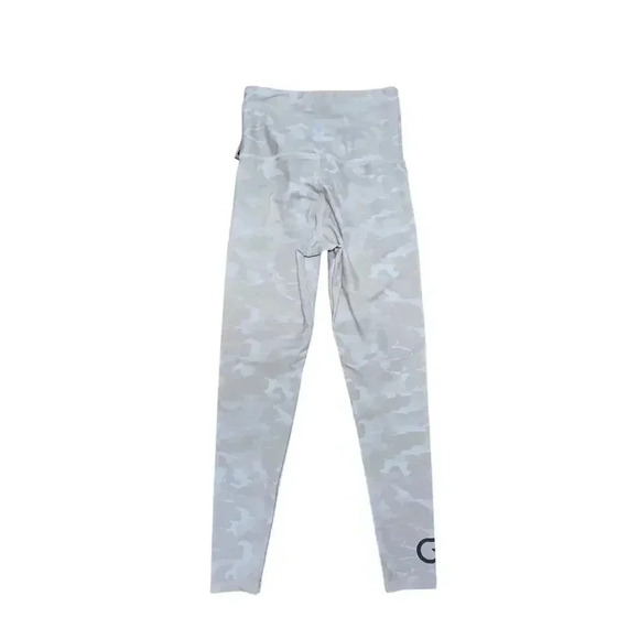 Teagan Ankle Legging in Cream Camo
STRUT-THIS Size Small - Picture 5 of 5